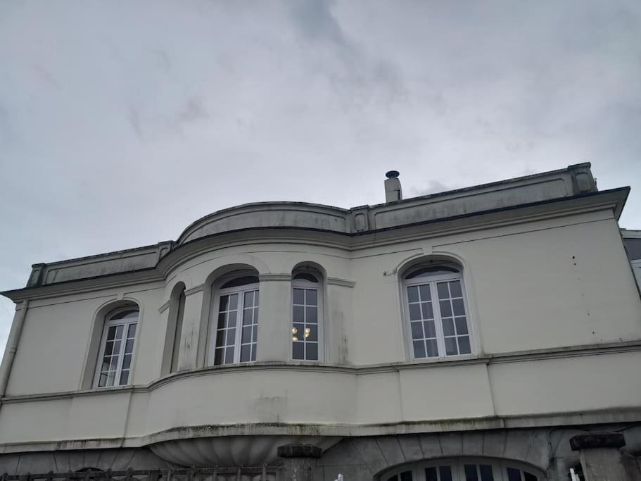 Le Pavillon Des Abrincates Villa Avranches Exteriör bild